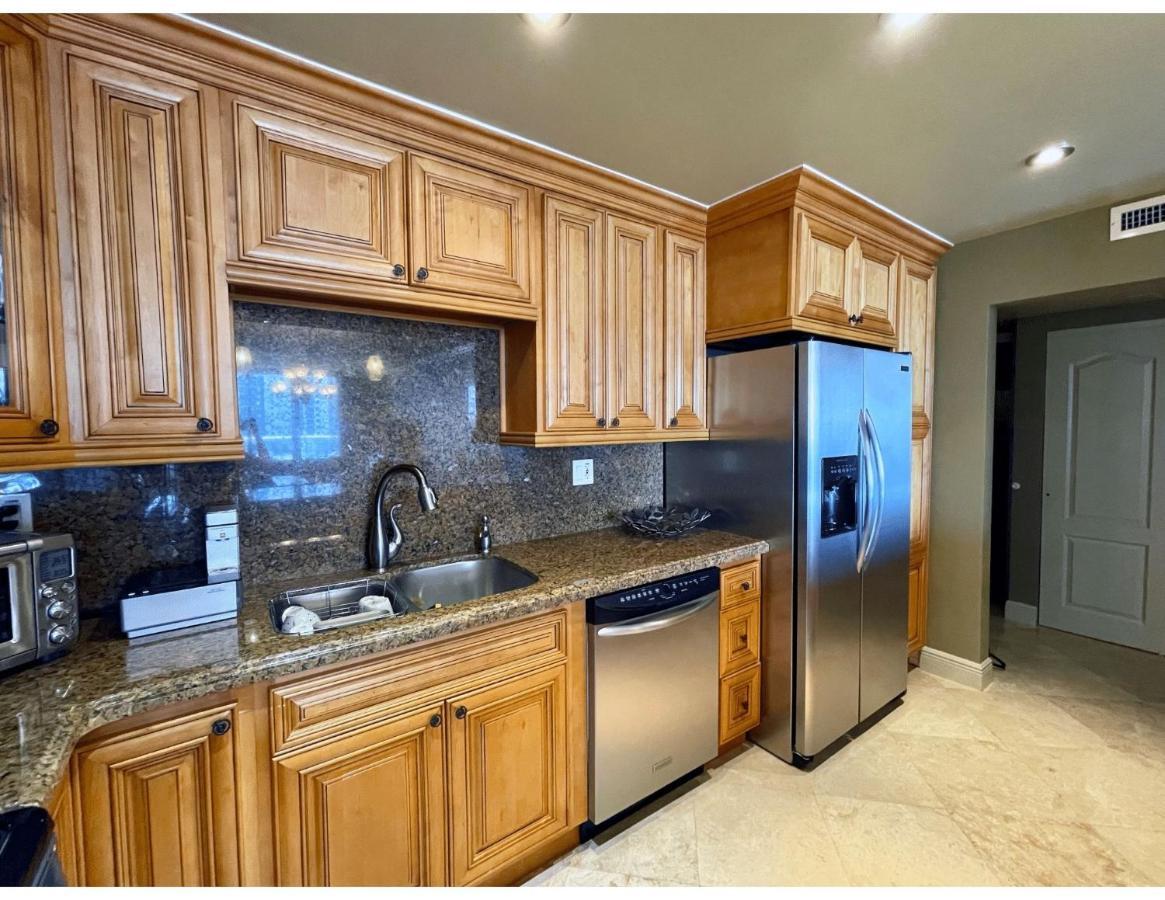 Ocean Reserve Condominium Miami Beach Room photo