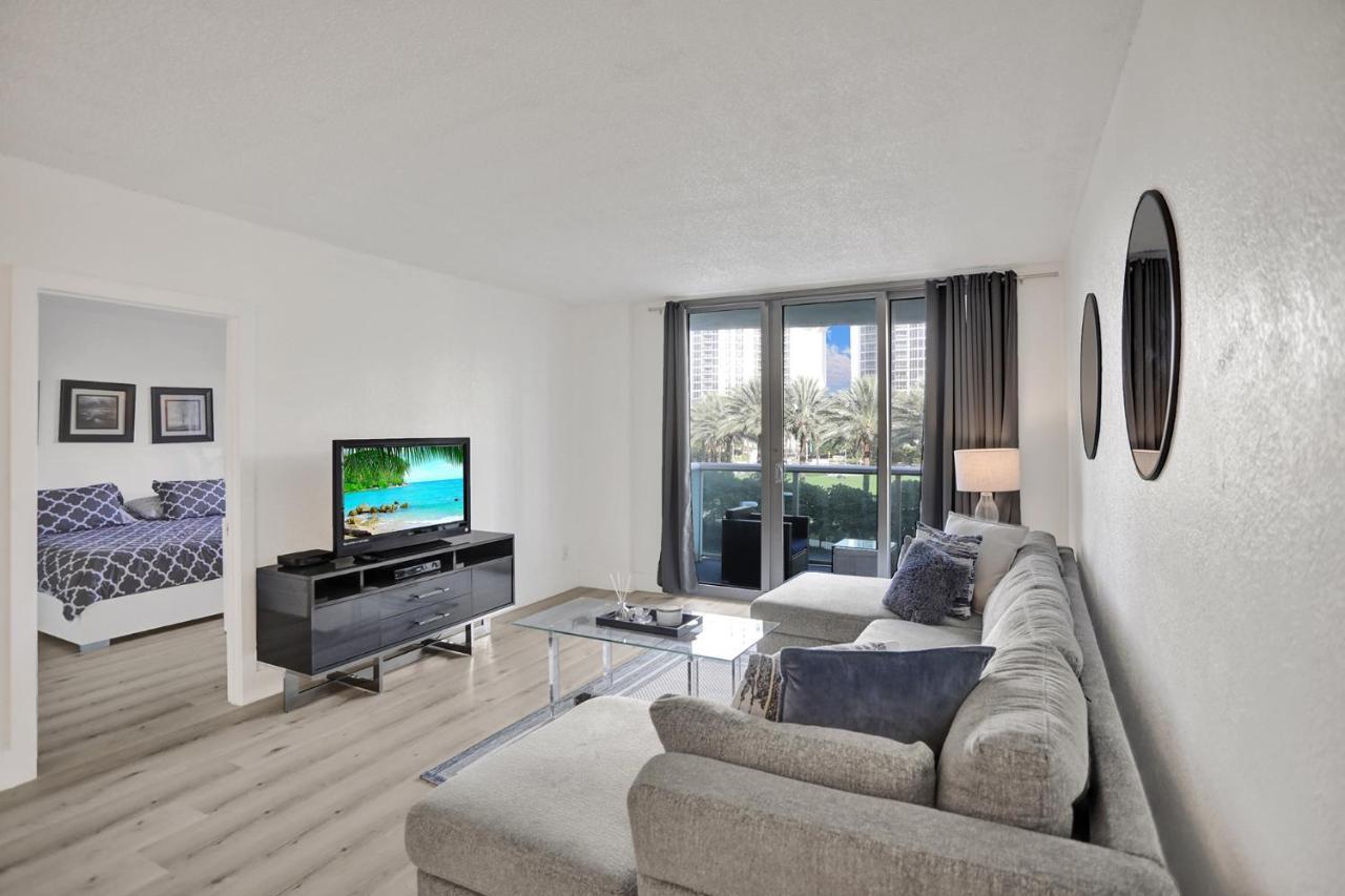 Ocean Reserve Condominium Miami Beach Room photo