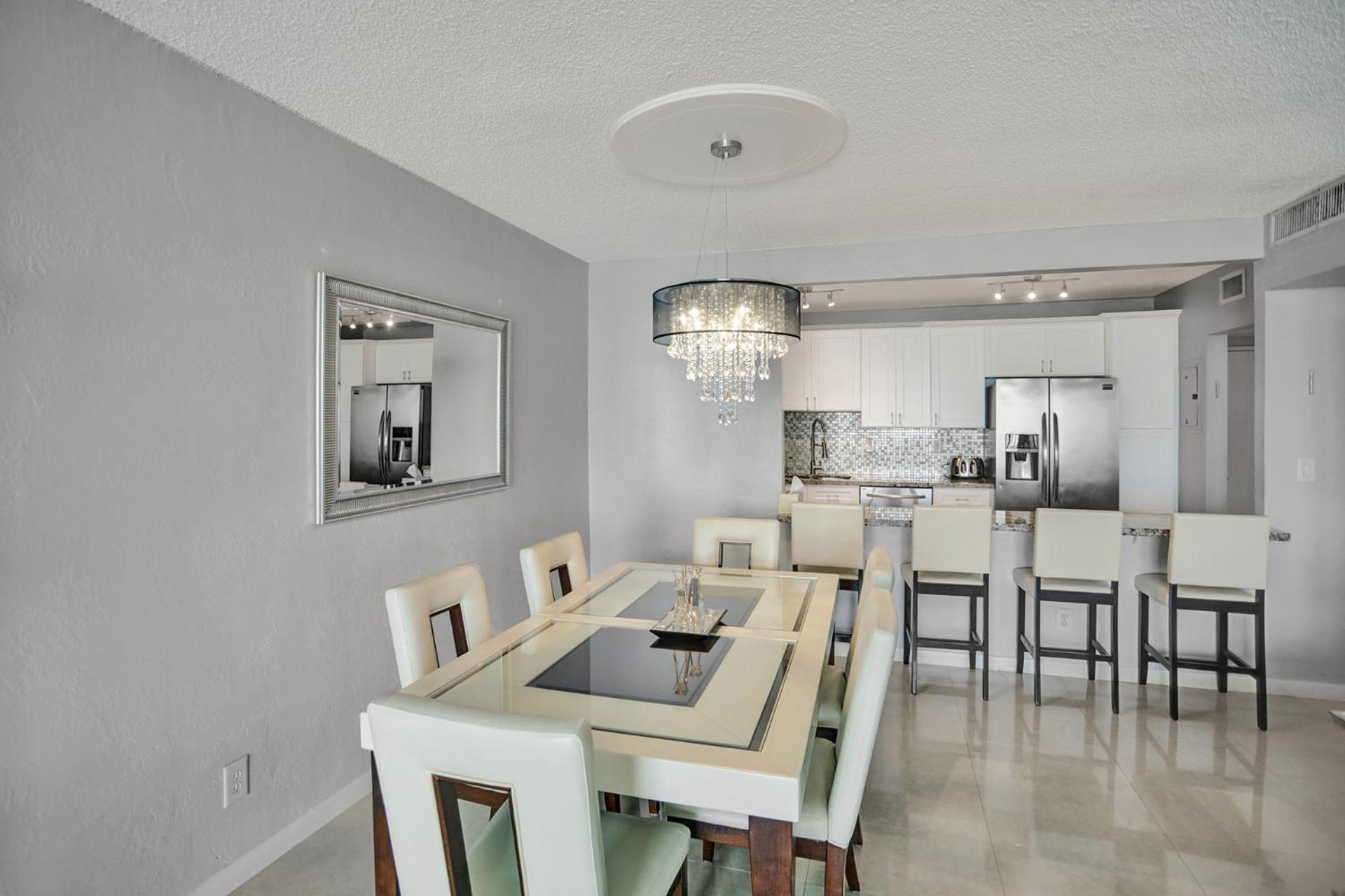 Ocean Reserve Condominium Miami Beach Room photo
