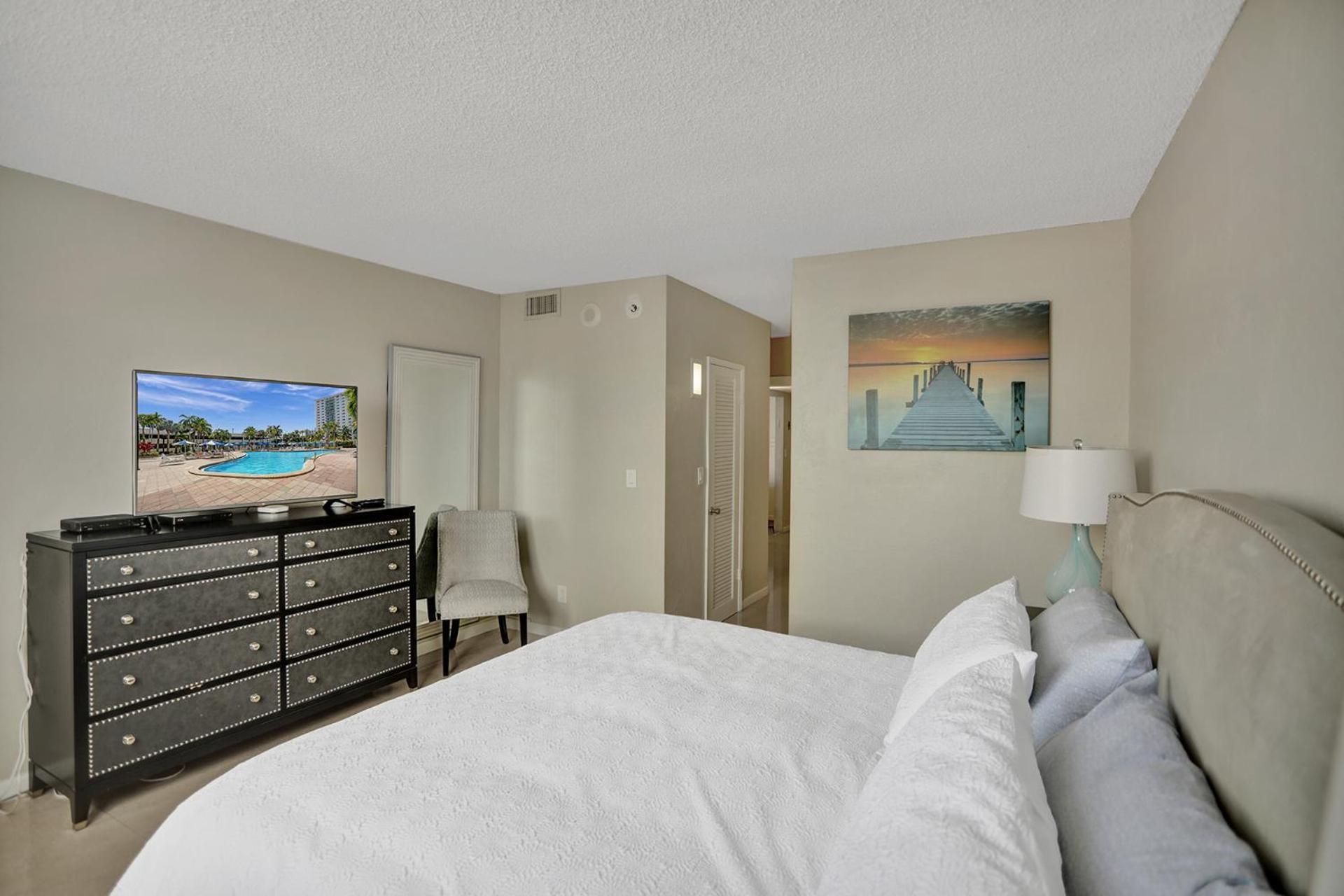 Ocean Reserve Condominium Miami Beach Room photo